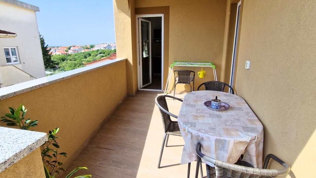 Apartment Katica Krk Town Exterior photo
