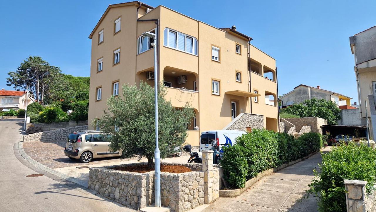 Apartment Katica Krk Town Exterior photo